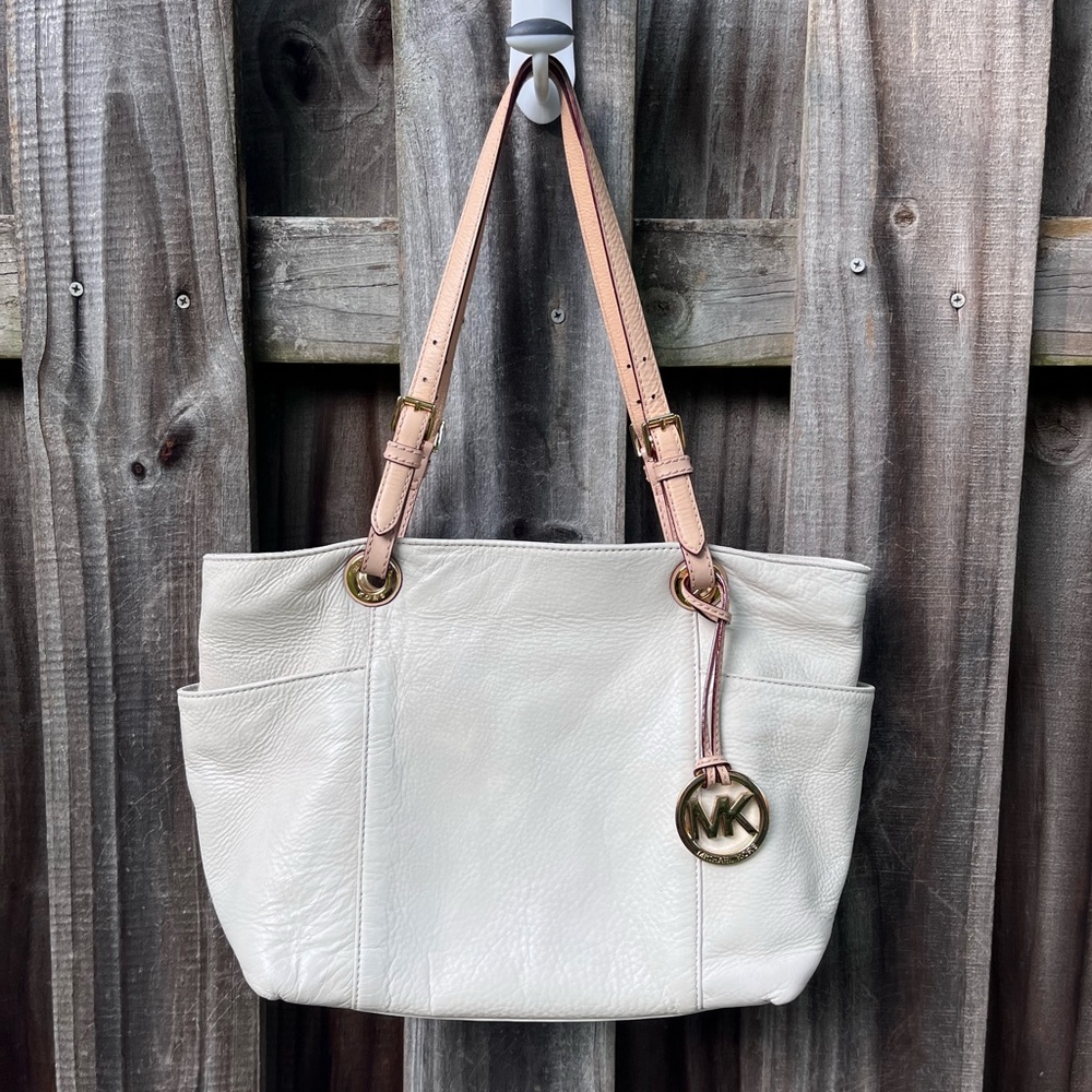 Michael Kors Leather Jet Set Tote - Picture 3 of 13